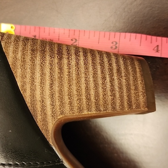 Clark Artisan Okena Sass Black leather Booties 7M - Picture 8 of 8